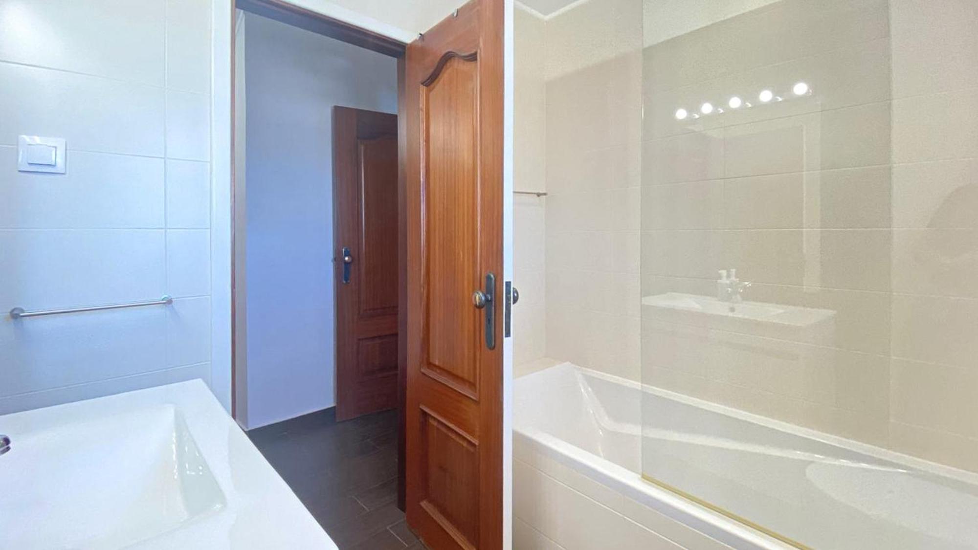 Penthouse Duplex Marina Plaza T1 Hsr Marina